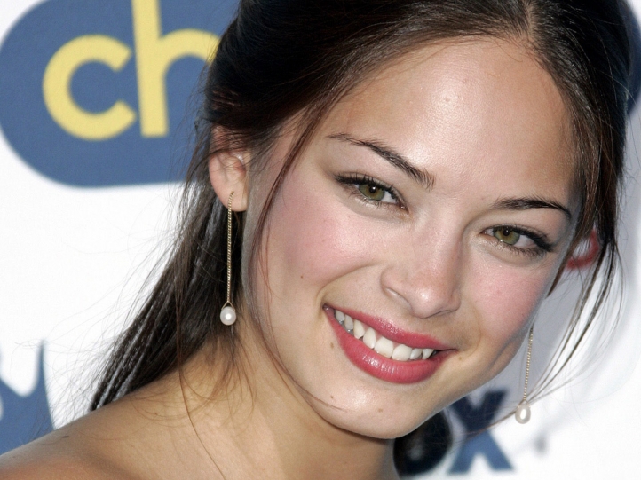 Kristin Kreuk fond écran wallpaper