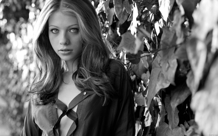 Michelle Trachtenberg fond écran wallpaper