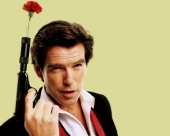 fond écran Pierce Brosnan