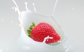 miniature Strawberry Splash