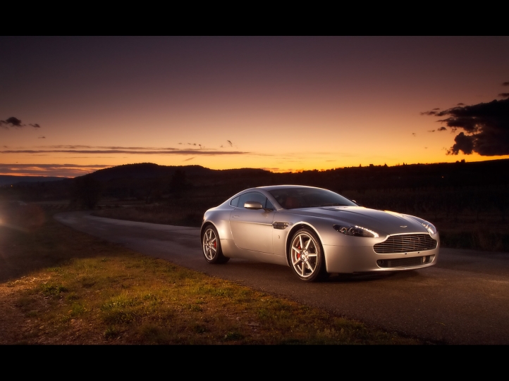 Aston Martin fond écran wallpaper