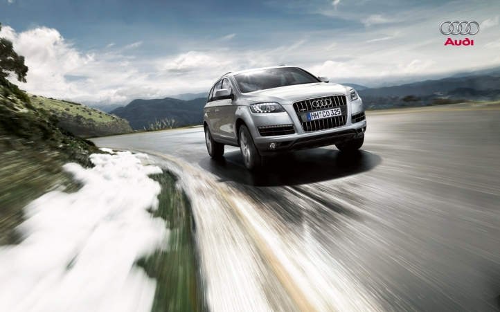 Audi Q7 Wallpaper fond écran wallpaper